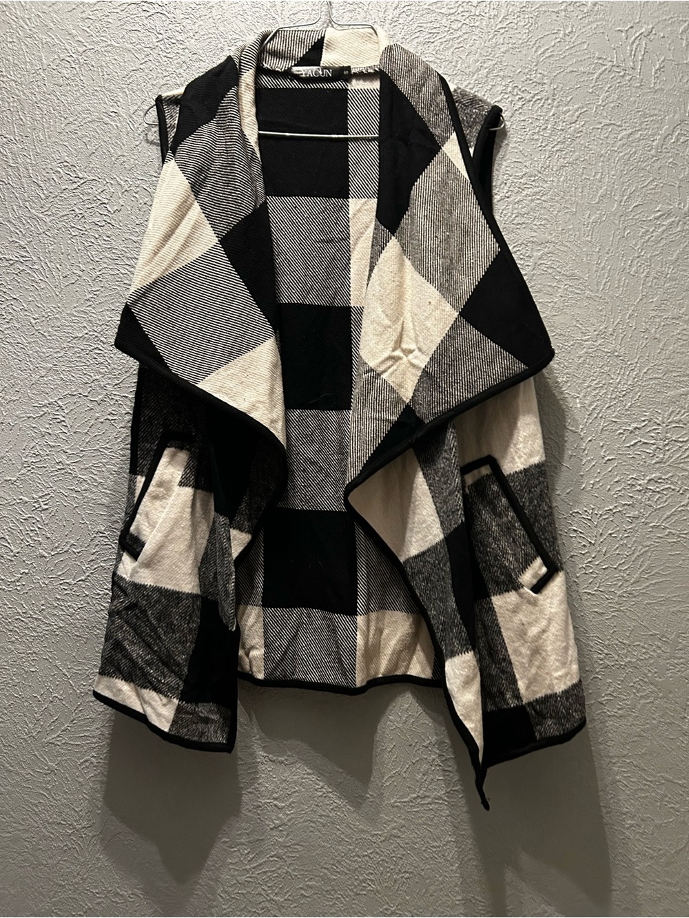 Women’s Black & White Plaid Open-Front Jacket